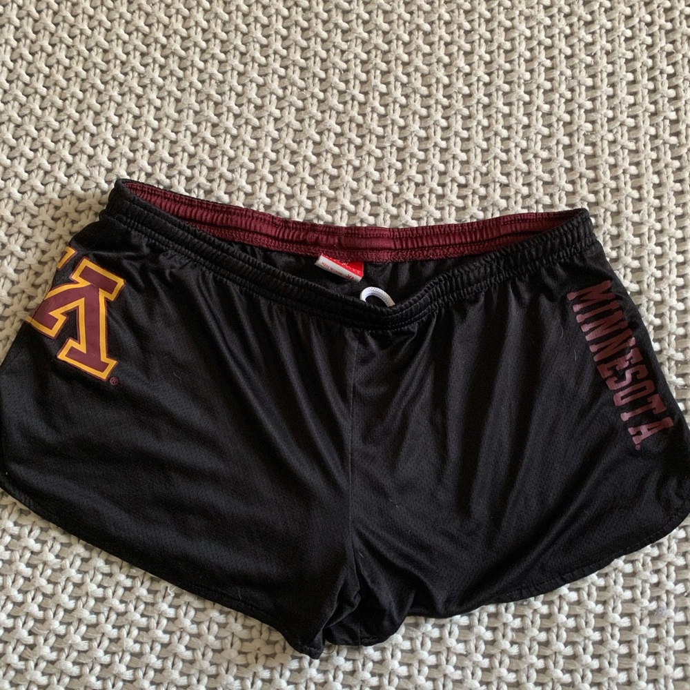 Minnesota Gopher Jersey Shorts  ♥️ 💛